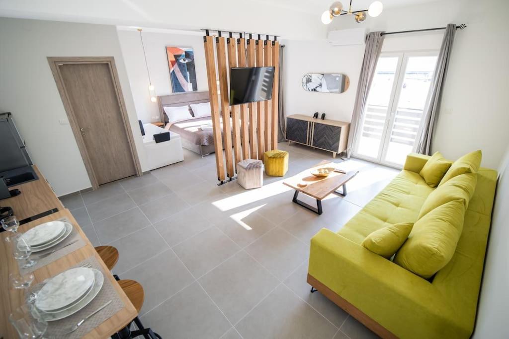 *Oasis* Best View Jacuzzi New Central Apartment Volos Eksteriør billede