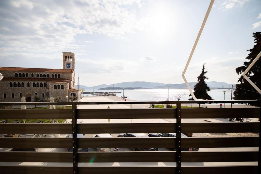 *Oasis* Best View Jacuzzi New Central Apartment Volos Eksteriør billede