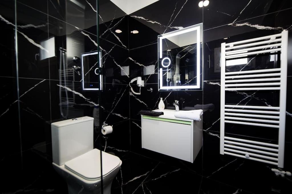 *Oasis* Best View Jacuzzi New Central Apartment Volos Eksteriør billede